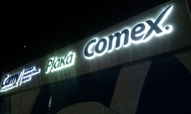 logotipos 3d en aluminio