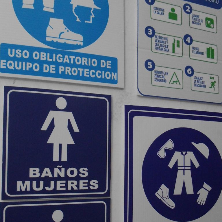 imagen de señalizaciones preventivas